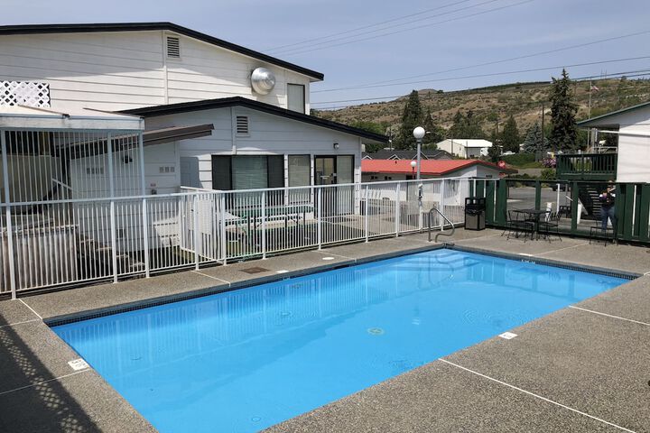 Pool 13 of 72