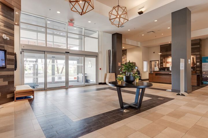 Four Points by Sheraton Kelowna Airport