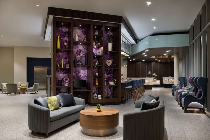 Hotel Interior 18 of 106