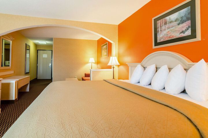 Room 20 of 36