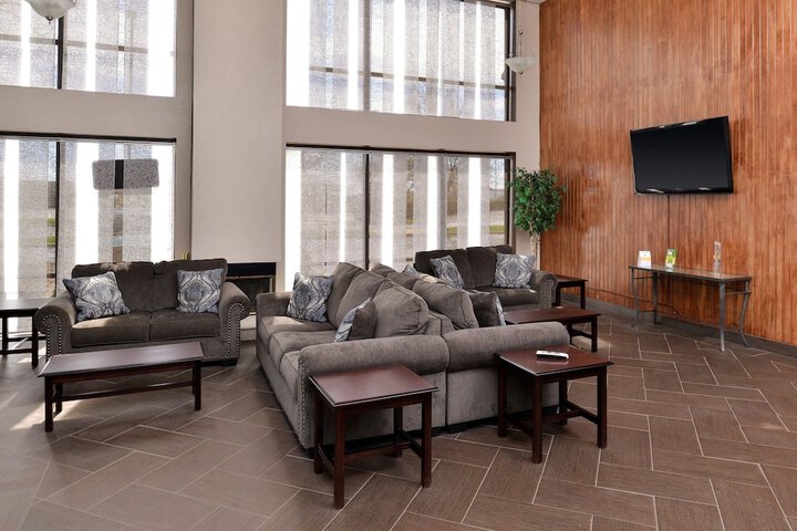 Hotel Interior 3 of 31