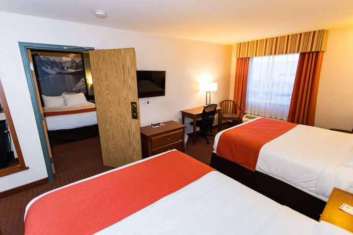 Room 49 of 72