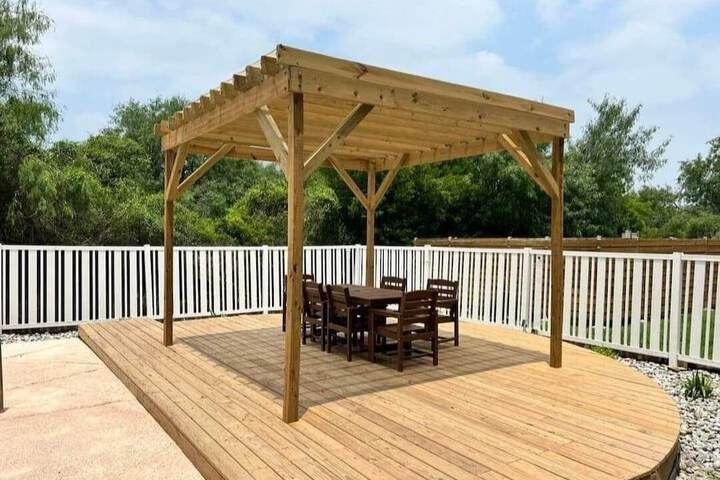 Country Inn & Suites by Radisson Harlingen, TX