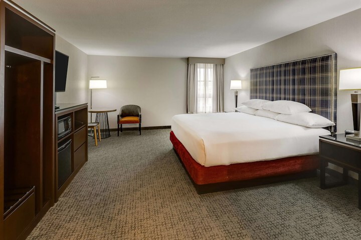Room 20 of 48