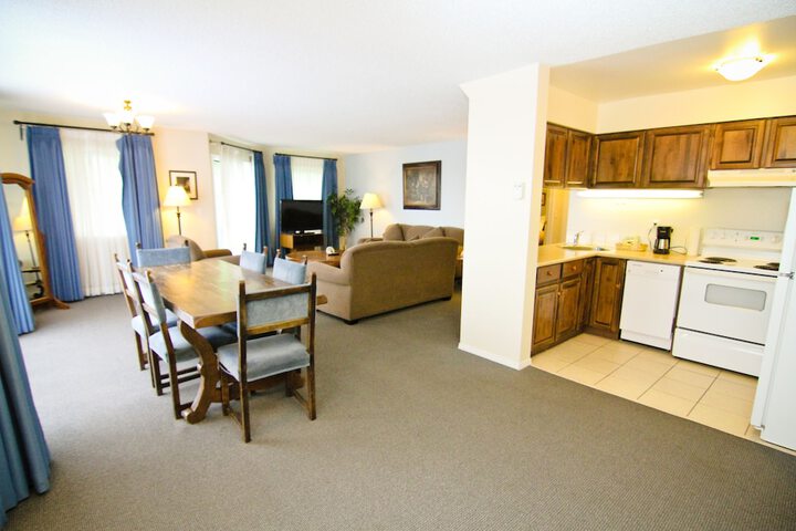 Room 12 of 39