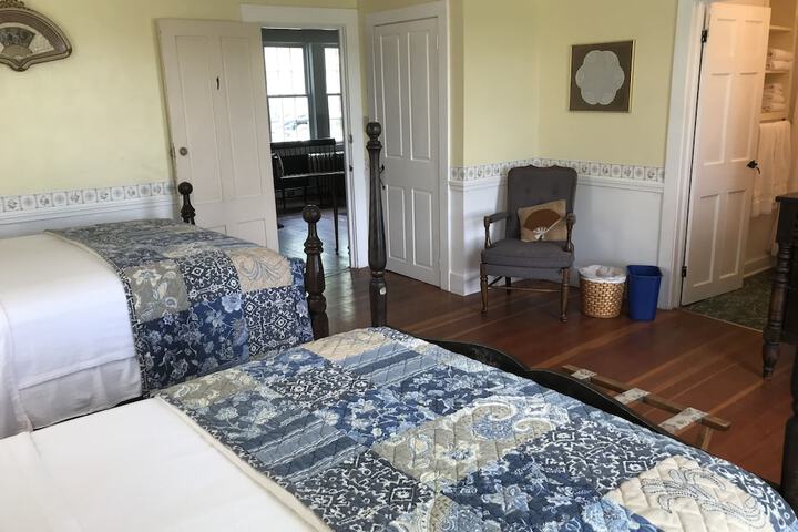 Room 45 of 80