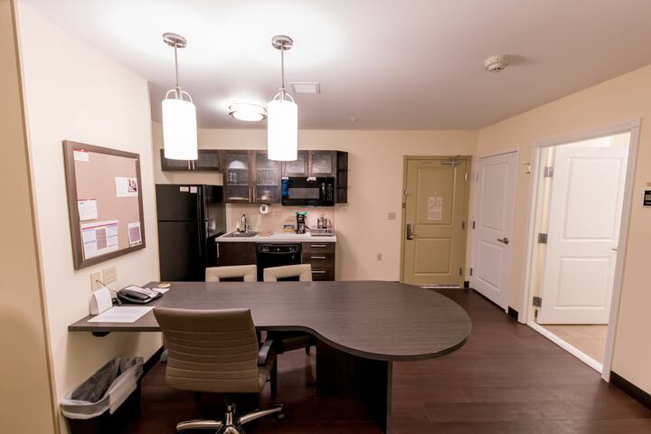 Room 50 of 81