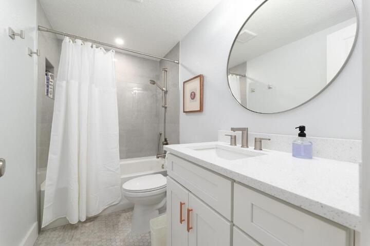 Be a Nomad - Margaret House - 2blks from the Bch