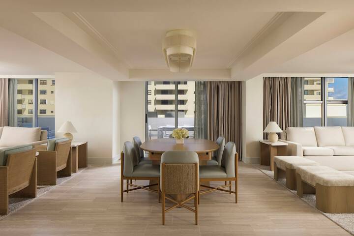 Loews Miami Beach Hotel – South Beach