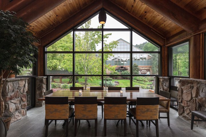 Dining 81 of 114