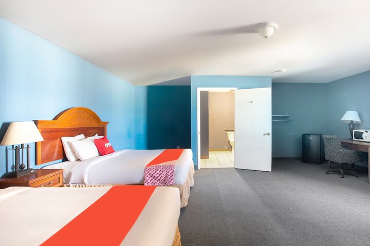 Room 10 of 42