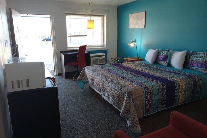 Room 14 of 64
