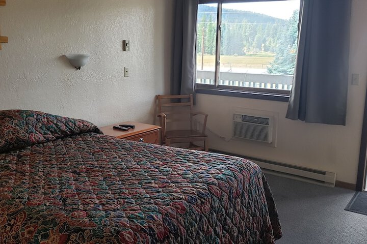 Wilderness Gateway Inn
