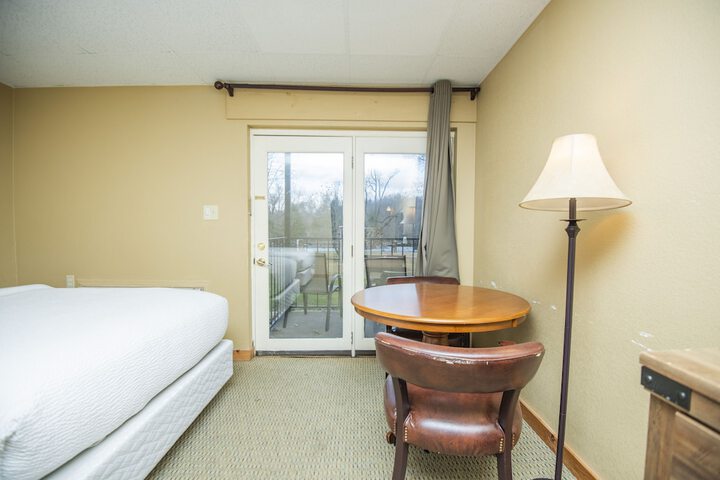 Room 107 of 345