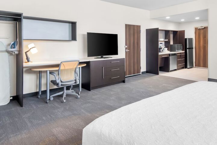 Home2 Suites by Hilton Dallas Grand Prairie
