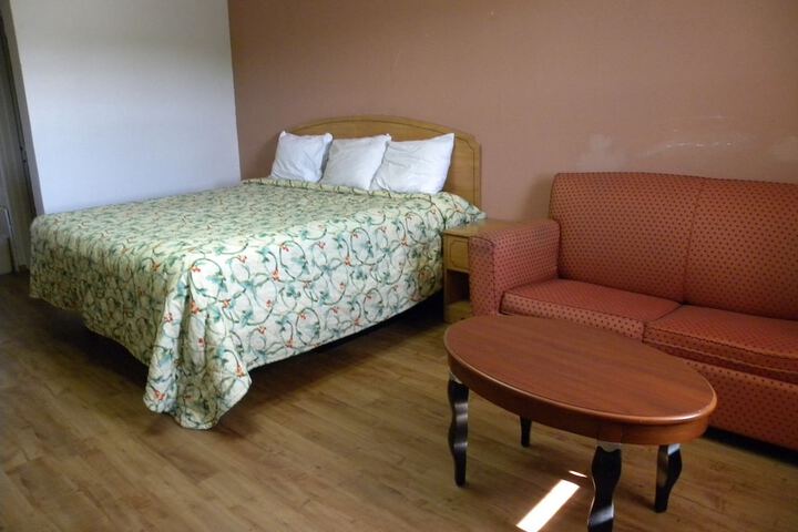 Room 30 of 75