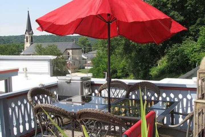 Sundeck 53 of 61