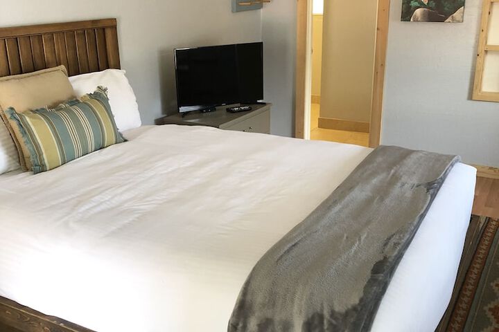Tahoe Vistana Inn