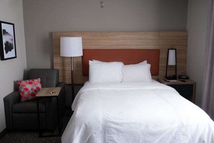 Room 38 of 43