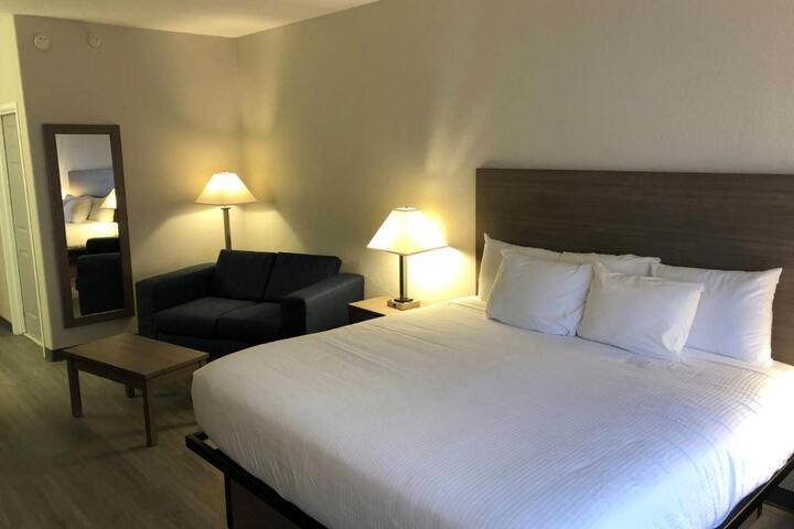 GreenTree Inn Denver Tech Center