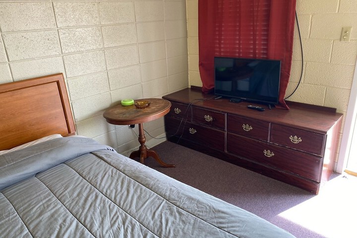 Room 58 of 73