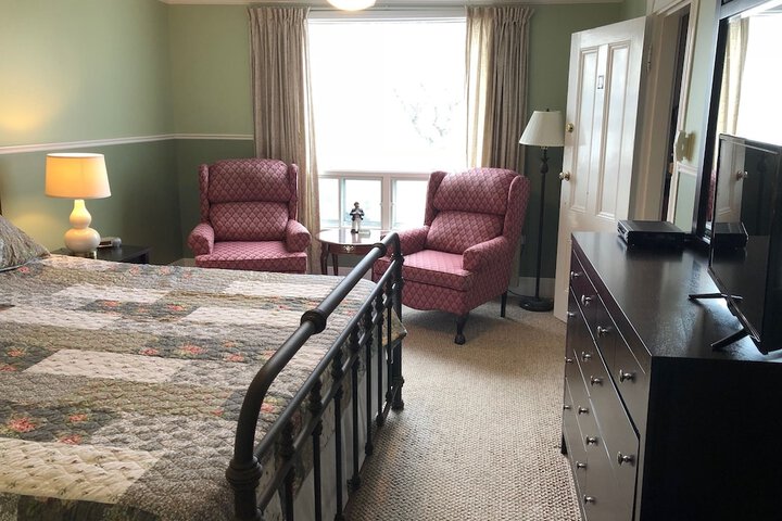 Bayside Inn