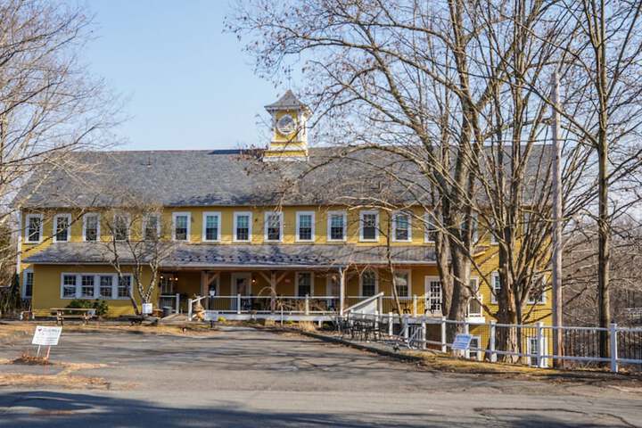 Old Mill Inn