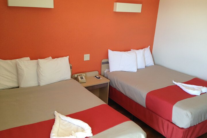 Room 38 of 49