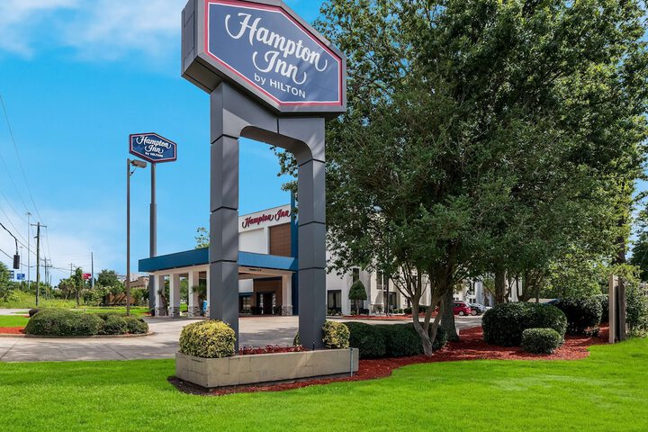 Hotel 7 of 58