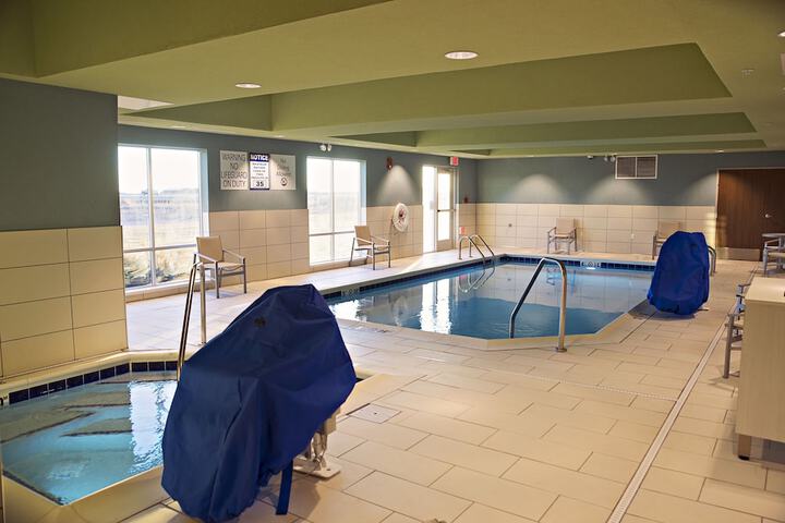 Pool 9 of 53