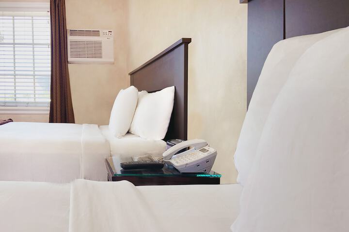 Nite Inn - Walking Distance to Universal Studios Hollywood