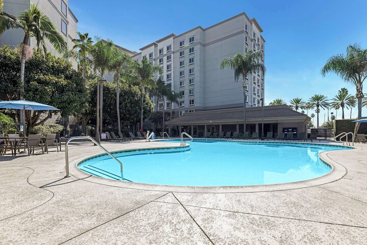 Pool 4 of 43