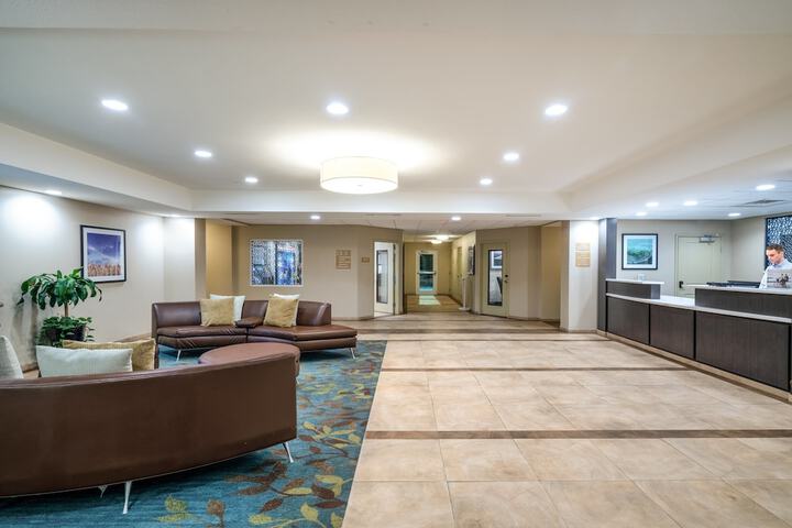 Hotel 5 of 29