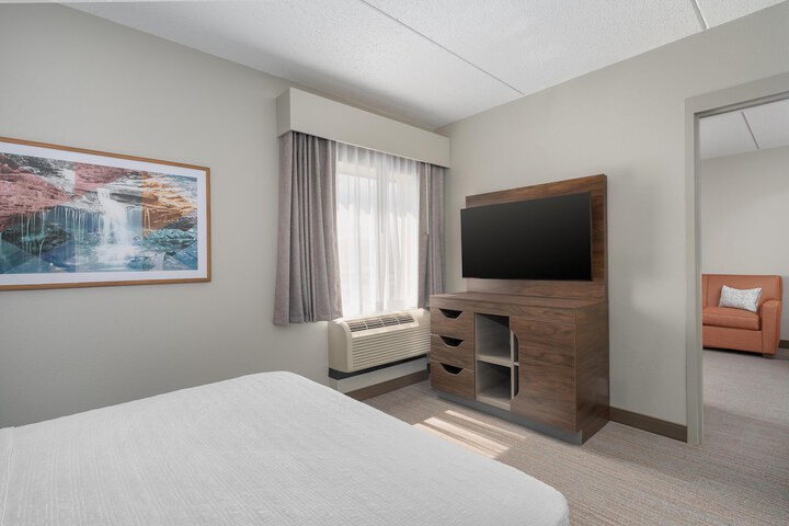 Hampton Inn by Hilton Altoona