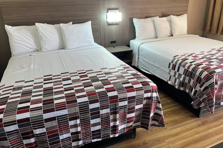 Room 12 of 17