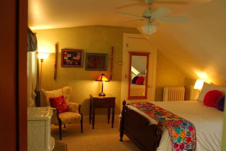 Admiral Peary Inn Bed & Breakfast