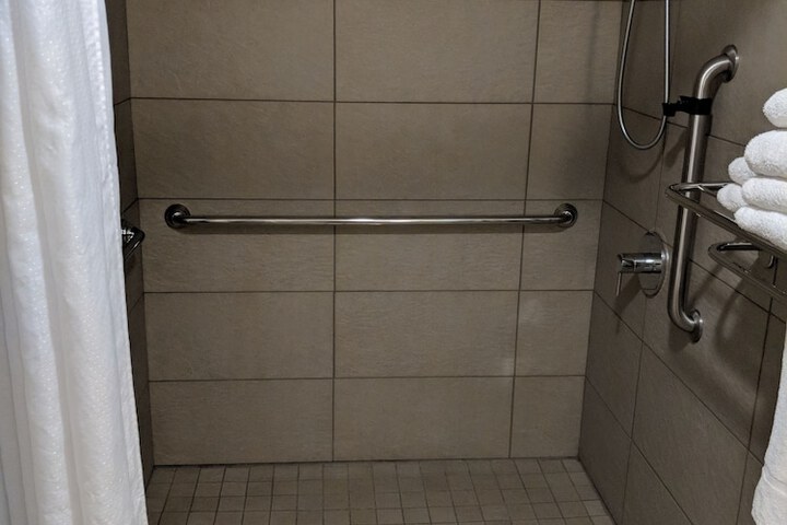 Room 13 of 26