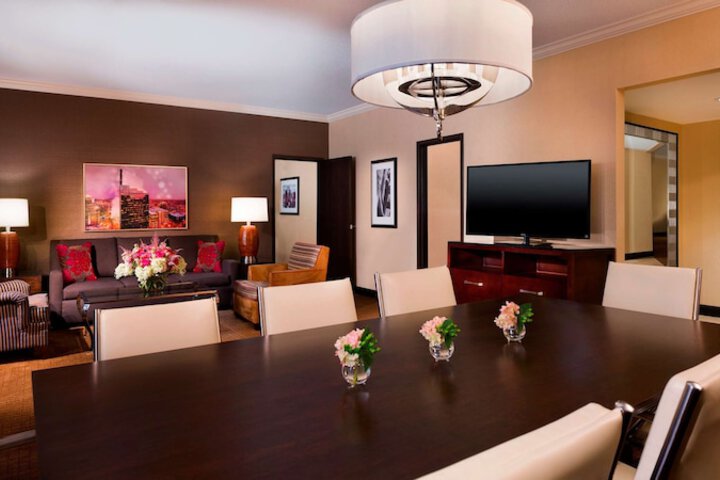 Room 42 of 82