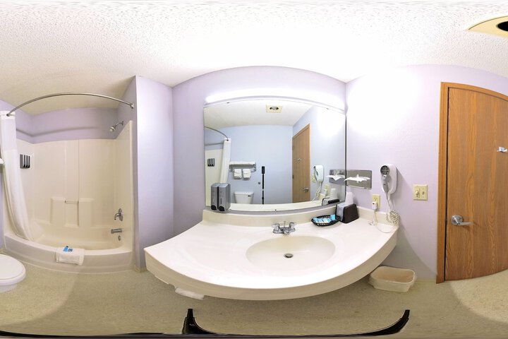 Coratel Inn and Suites by Jasper New Richmond