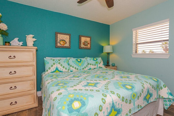 Room 115 of 248