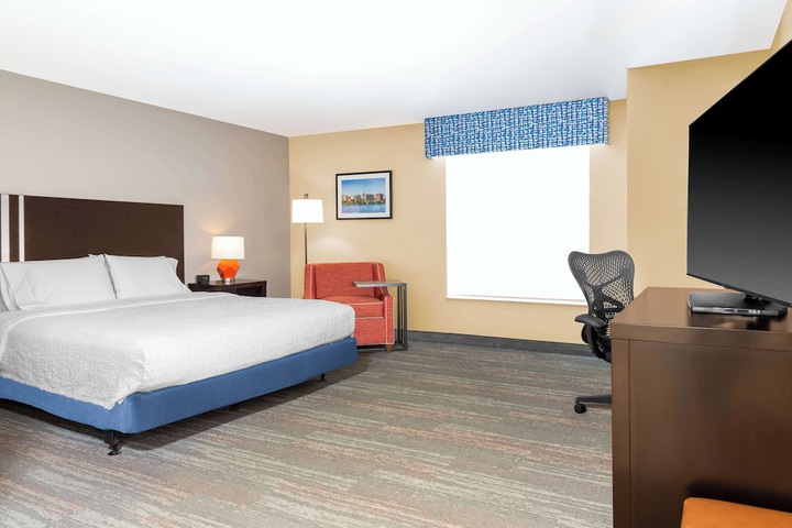 Room 21 of 46