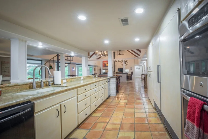 Serenity Point at Canyon Lake 4 Bedroom Home