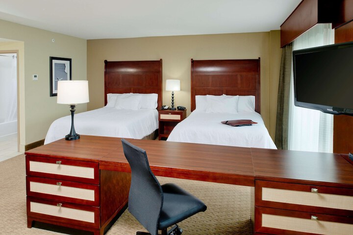 Room 19 of 39