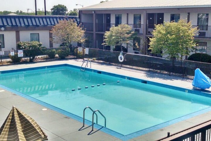 Americas Best Value Inn Shelbyville