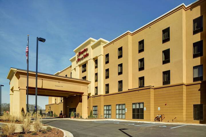 Hotel 2 of 56