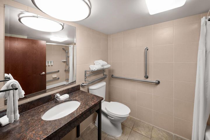 Heritage Inn & Suites San Antonio Airport Trademark Wyndham