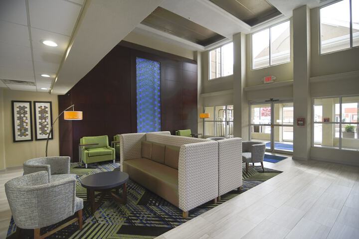 Hotel 10 of 126