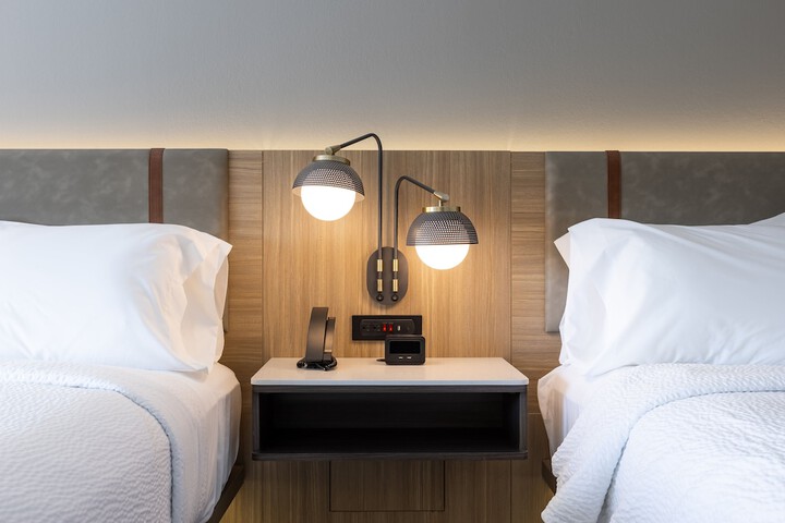 Room 45 of 94
