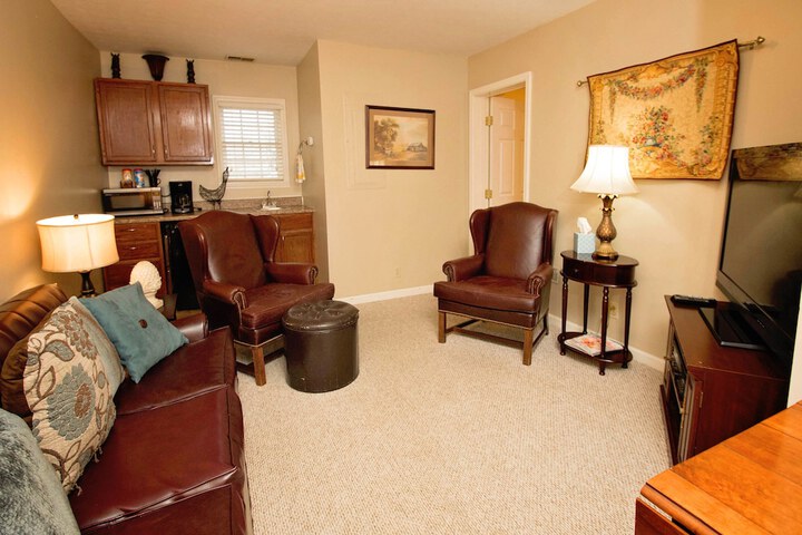 Room 28 of 67