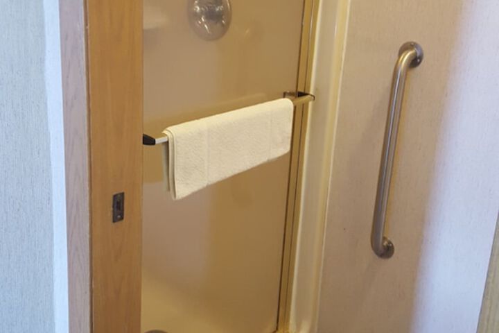 Room 20 of 28